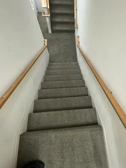 The same staircase carpet clean and even after liquid dry cleaning